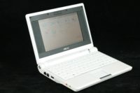 Image 16 : Asus réinvente l'ultraportable avec le Eee PC