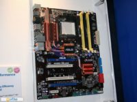 Image 1 : Le nForce 980a SLI chez Asus