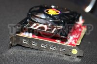 Image 1 : Une Radeon HD 5770 avec 5 sorties