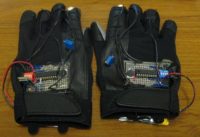 Image 1 : La souris gant inspirée de Minority Report