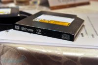 Image 1 : HyDrive : le lecteur DVD-SSD hybride officiel