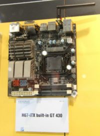 Image 1 : Une Geforce sur une carte mère mini-ITX H67