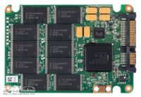 Image 4 : Un SSD Intel 320 pose nu avant sa sortie