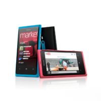 Image 1 : Nokia lance 2 Windows Phone : Lumia 800 et 710