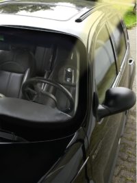 Image 1 : La vitre anti-pincement pour la voiture