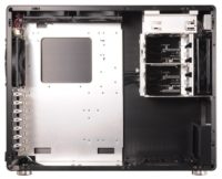 Image 2 : Lian-Li PC-V700 : un petit boîtier compatible ATX
