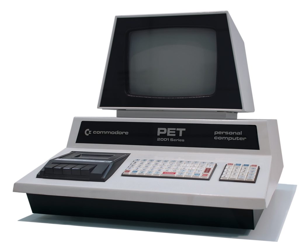 Vos graals vidéoludiques ! - Page 2 Commodore-pet2001-1024x829