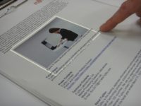 Image 1 : Fujitsu transforme n'importe quel papier en écran tactile