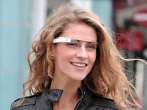 Image 1 : Les Google Glass évoluent matériellement
