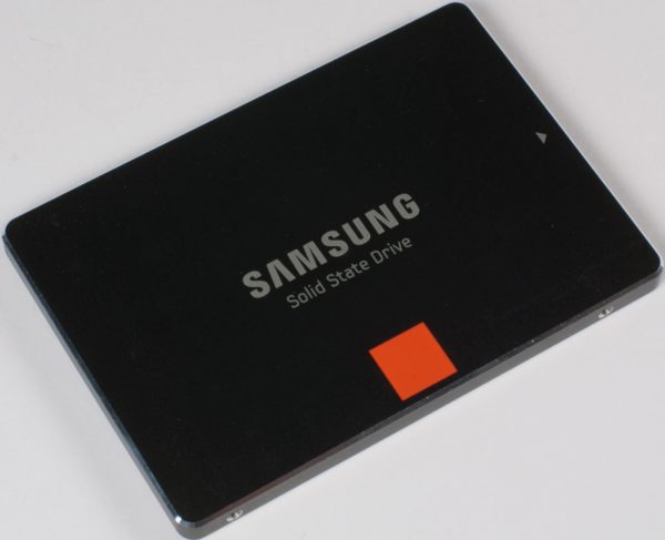 Image 2 : Quel est le meilleur contrôleur SATA pour un SSD ?
