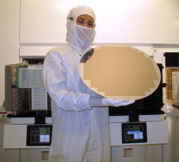 Image 1 : Intel repousse les wafers de 450 mm à 2023