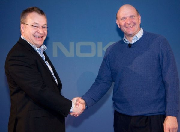 Image 1 : L'acquisition de Nokia par Microsoft est retardée d'un mois
