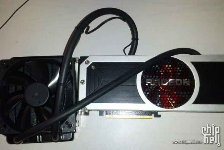 Image 3 : Radeon HD R9 295 X2 : la carte avec deux GPU Hawaii se précise