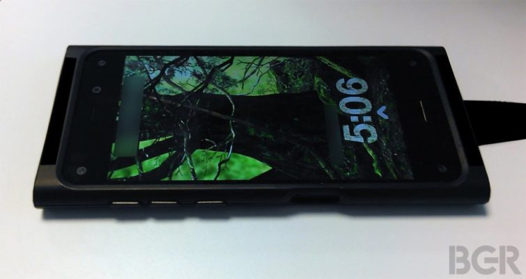 Image 1 : Le smartphone « 3D » d'Amazon se montre