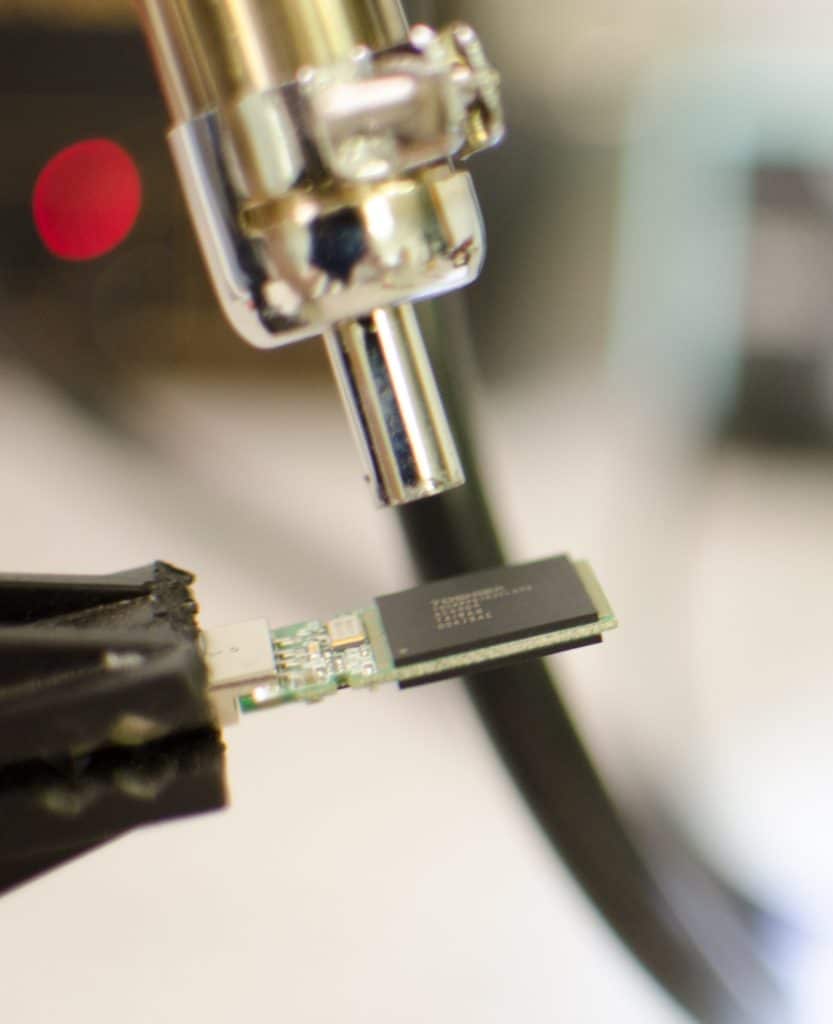 Image 7 : Reportage : la récupération des données des SSD et clés USB