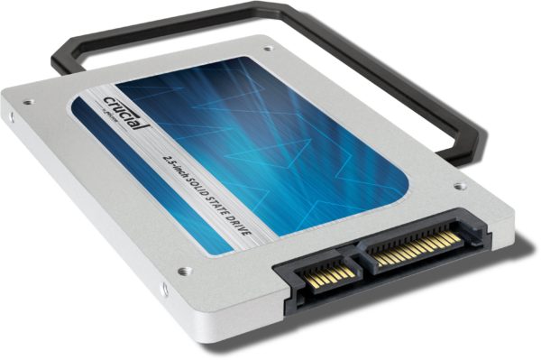 Image 1 : SSD Crucial MX100 : la relève du M500 à prix d'attaque