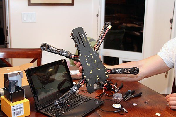 Image 9 : Pas à pas : Monter son drone quadricoptère haut de gamme
