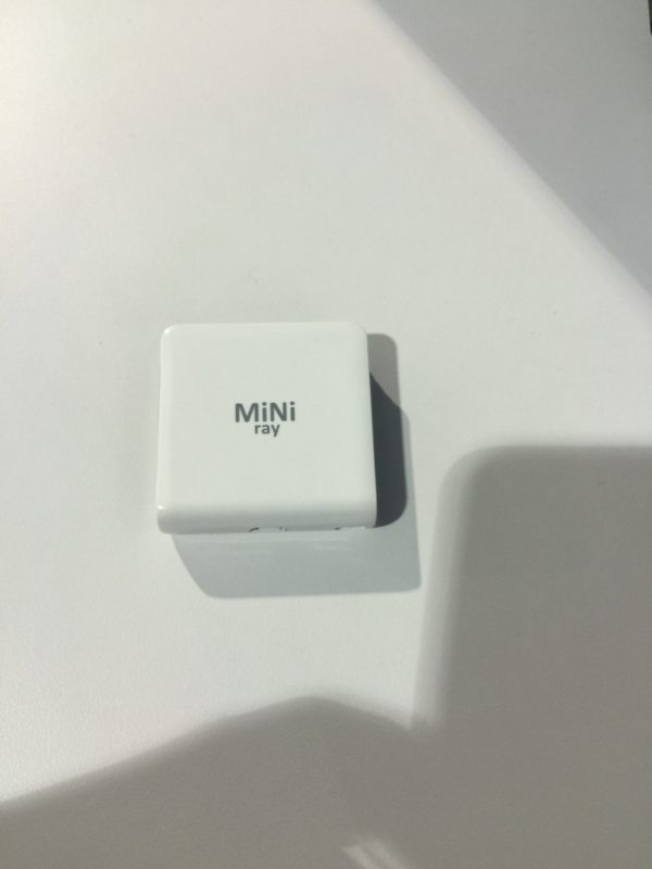 Image 1 : [CES 2015] MiniRay de DisplayLink est le plus petit projecteur au monde