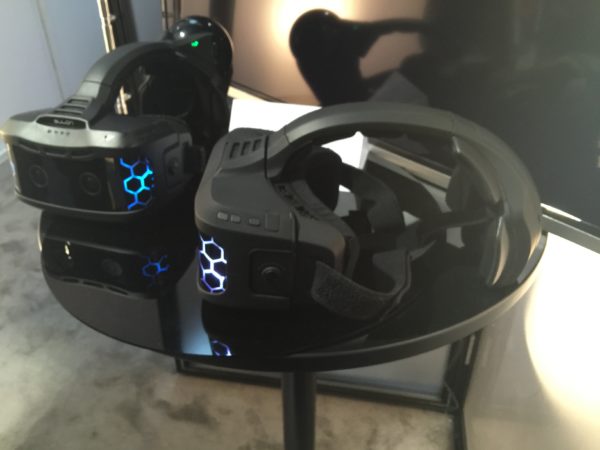 Image 1 : [CES 2015] Un casque de réalité virtuelle pour courir dans les champs