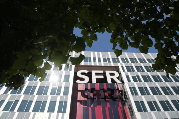 Image 1 : Numericable s'efface au profit de SFR