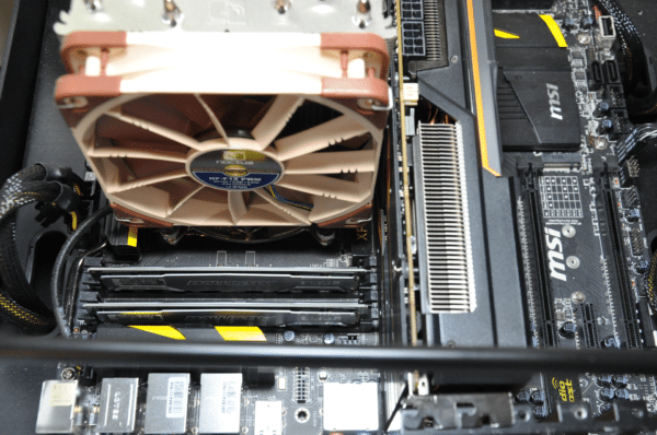 Image 4 : AMD Radeon R9 Fury : Fiji plus petit, plus efficace ?