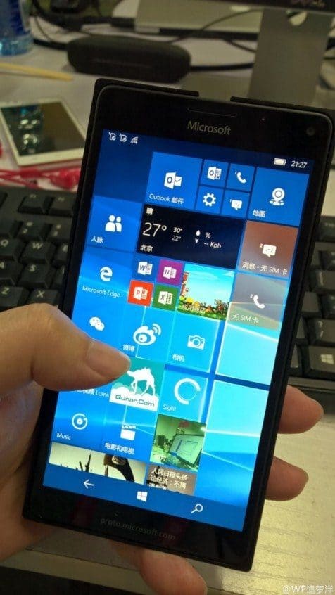 Image 1 : Le Lumia 950 XL se dévoile en images