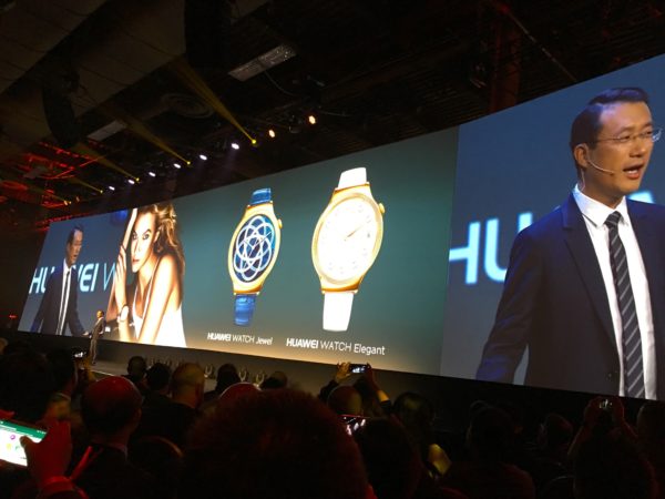 Image 3 : Huawei annonce son smartphone Mate 8 et des montres connectées pour femmes