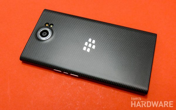 Image 1 : BlackBerry deviendrait un fabricant de smartphones Android