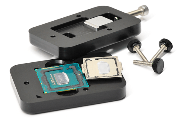 Image 1 : Un kit de démontage facile des heatspreaders Intel sur Kickstarter