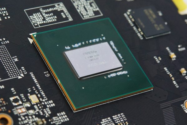 Image 1 : La GeForce GTX 1060 et son GPU Pascal GP106 ne seront pas au Computex