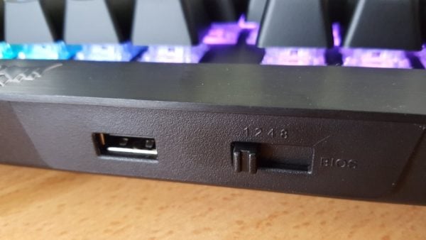 Image 10 : Test : clavier Corsair K65 RGB RapidFire, plus vite que son ombre