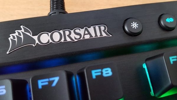 Image 6 : Test : clavier Corsair K65 RGB RapidFire, plus vite que son ombre