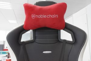 Image 4 : Test : noblechairs Epic Series, fauteuil gaming de luxe, tout cuir, tout confort