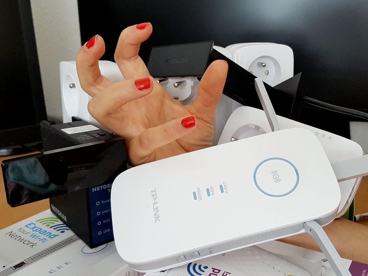 Pourquoi choisir un CPL, répéteur WiFi, routeur WiFi ou solution WiFi Mesh  TP-Link