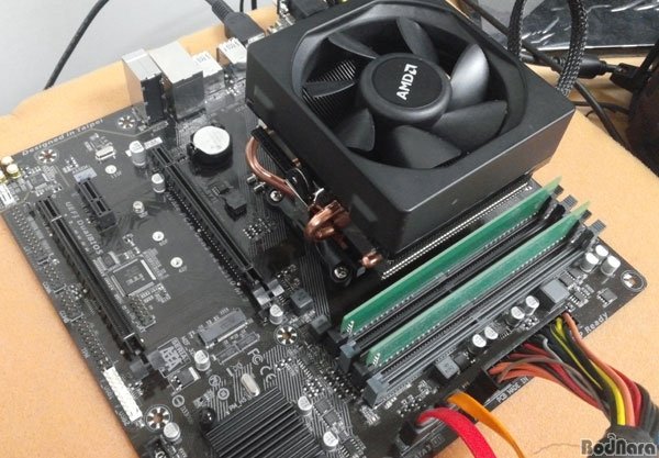 Image à la une de Premiers tests du CPU AMD A12 9800 : 20 % moins gourmand, 10 % plus rapide