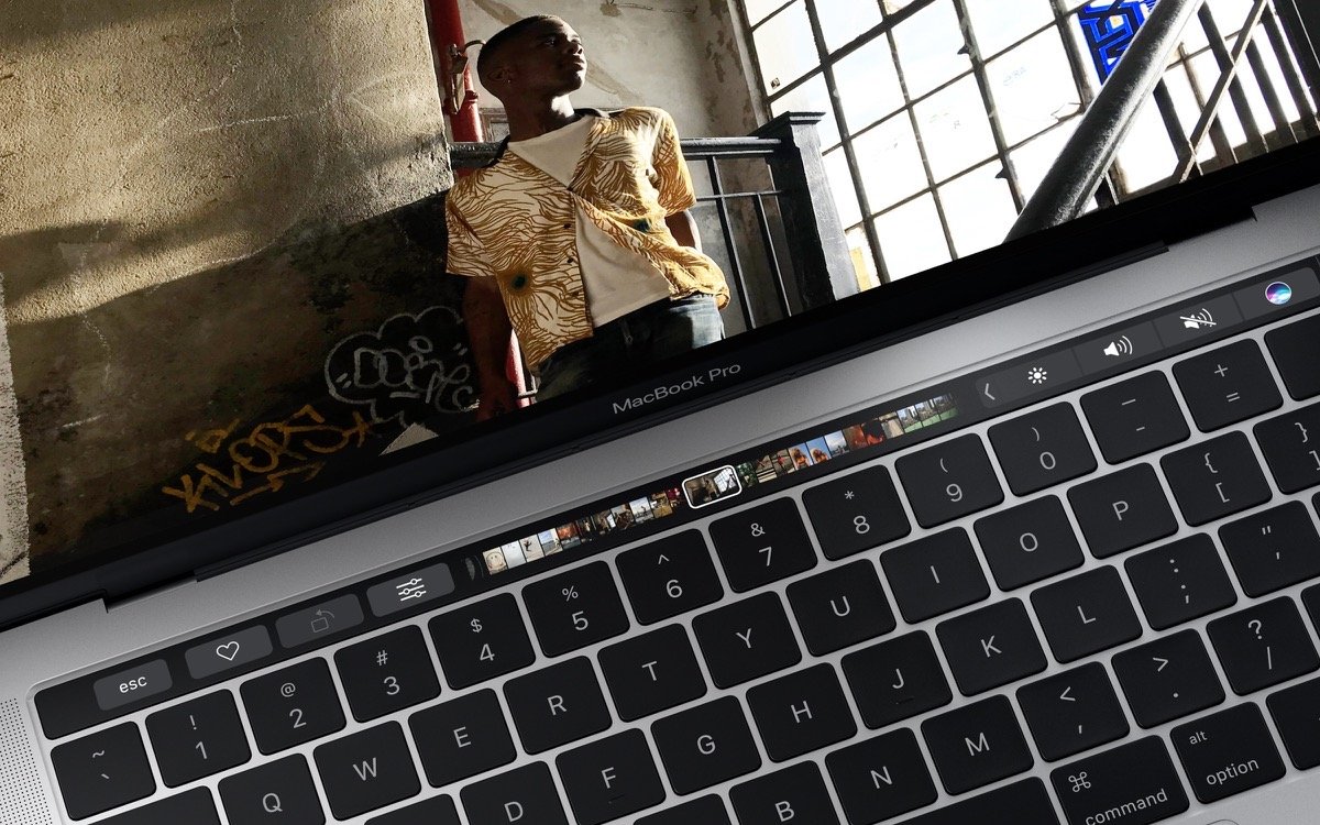 Image 2 : MacBook Pro 2016 : écran OLED, Radeon Pro Polaris 11, plus petit qu'un MacBook Air