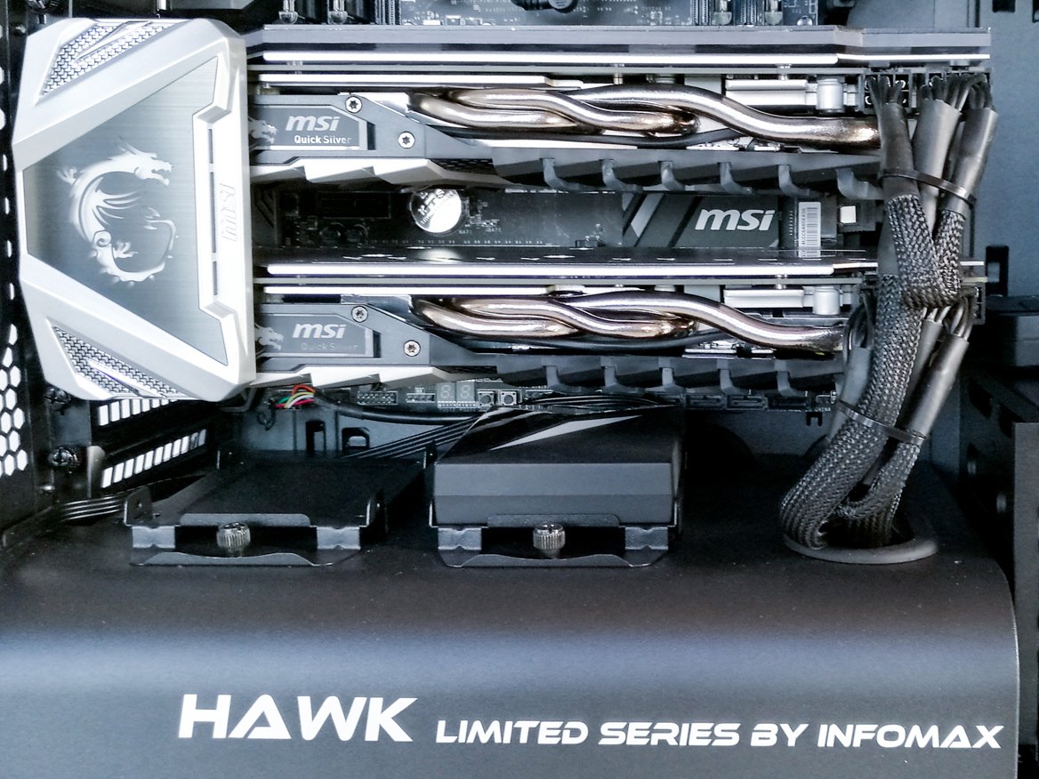 Image à la une de Test : Infomax Hawk, le PC surpuissant et soigné pour joueurs passionnés