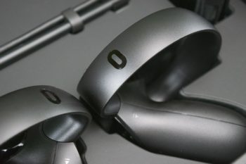 Image 3 : Test : manettes Oculus Touch Motion, originales, inconfortables, chères