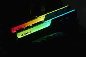 Image 1 : G.Skill lance une très belle gamme de RAM Trident Z en LED RGB