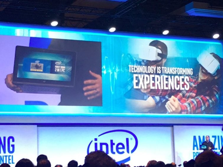 Image 1 : CES : Intel montre le premier ultrabook deux-en-un Cannon Lake en 10 nm