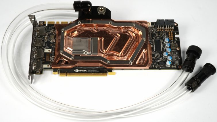 Image 11 : Test : la GTX 1080 Ti sous watercooling, un monstre à 2,1 GHz !