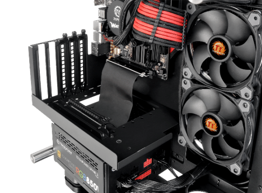 Image 3 : Boîtier Thermaltake Core P1 : toujours aussi ouvert, mais taillé pour le mini-ITX