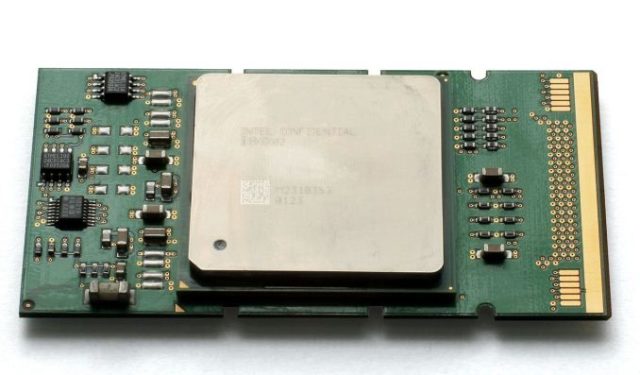 Image 1 : Itanium 9700 Kittson : Intel met fin à ses processeurs IA-64
