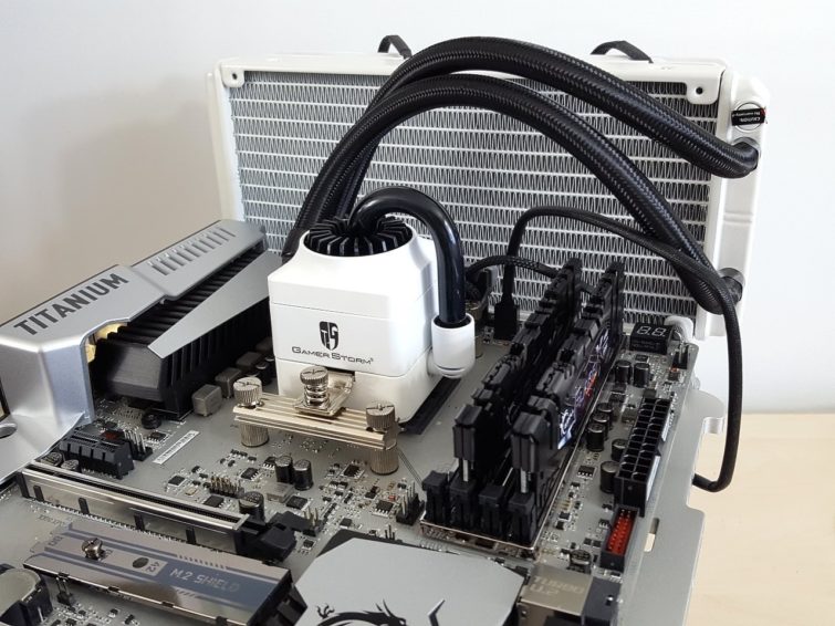 Image 31 : Test : Streacom BC1 Open Benchtable, classe, astucieuse, perfectible