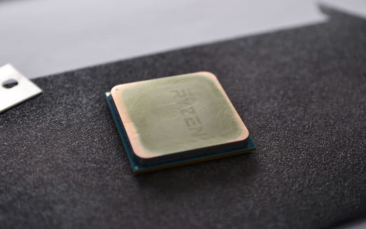 Image 1 : AMD : Zen 2 gravé en 7 nm cette année, dispo en 2019
