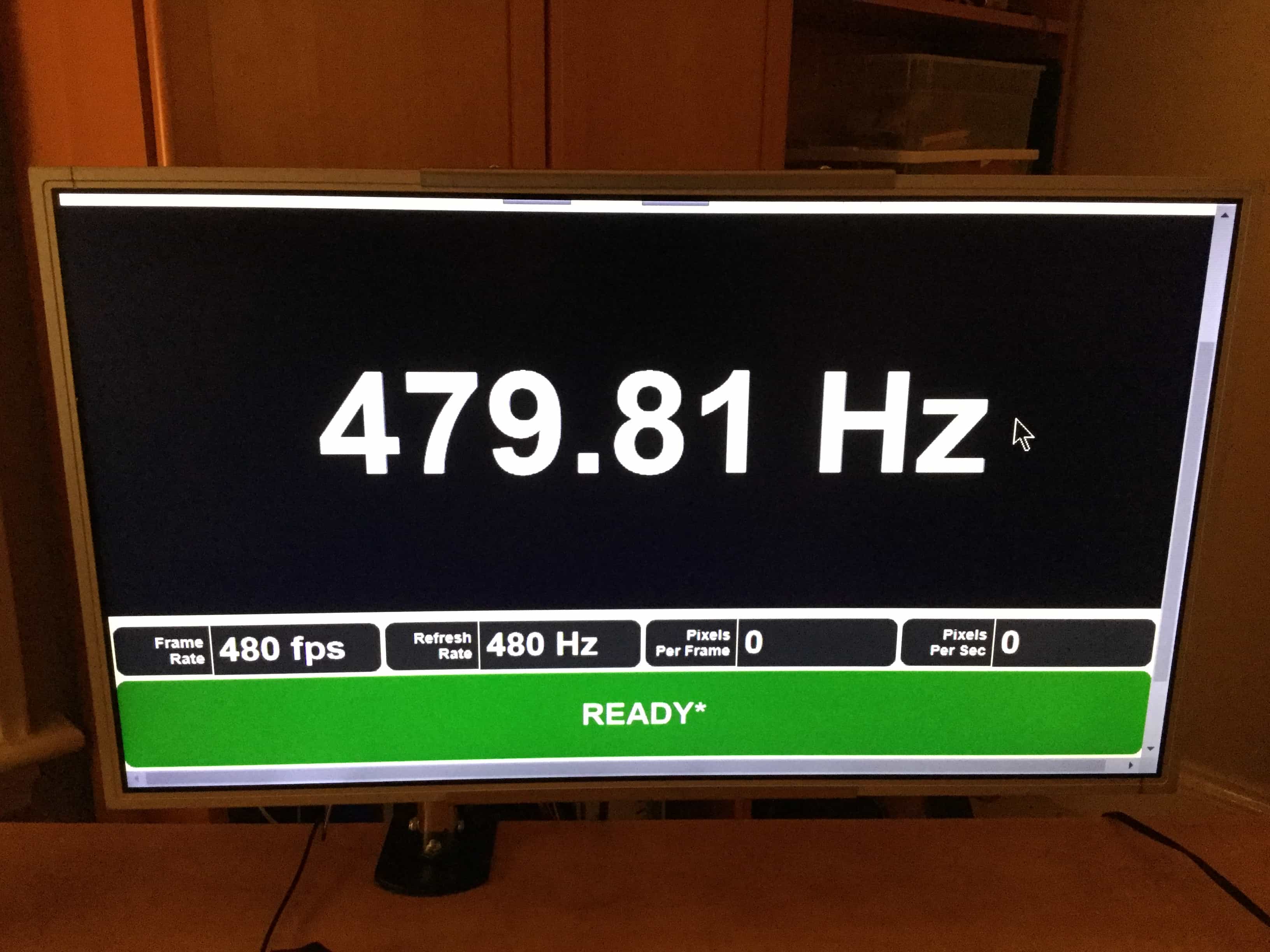 Image à la une de Record : première photo d'un moniteur PC 1080p à 480 Hz