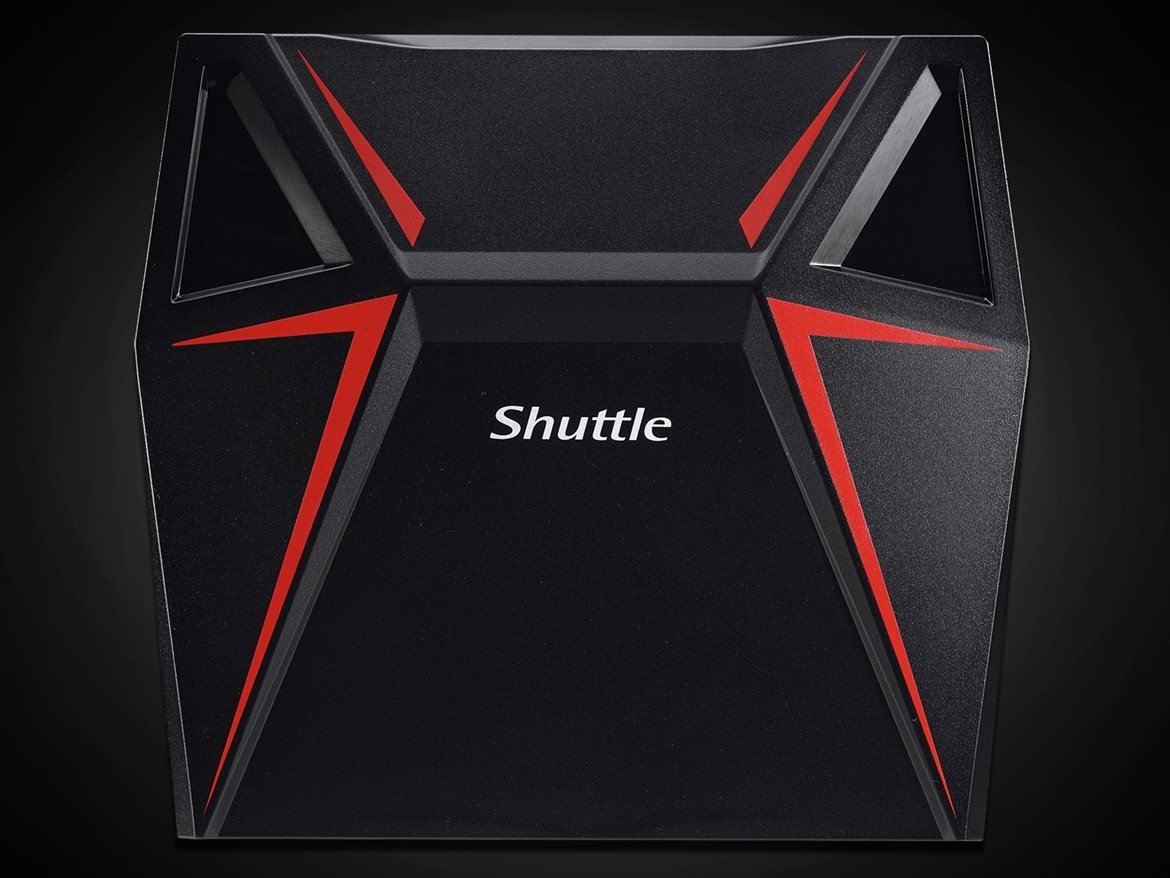 Image 4 : Une GeForce GTX 1060 3 Go dans le mini PC Gaming Shuttle X1