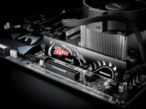 Image 2 : Zeus Dragon : la nouvelle DDR4 3000 MHz de Kingmax pour AMD et Intel