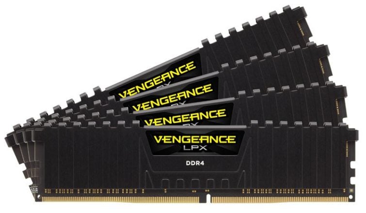 Image 1 : Premier kit de DDR4-4333 chez Corsair : 4 x 8 Go pour les gamers