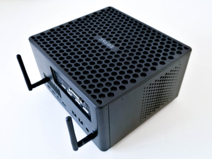 Image 5 : Test : ZOTAC Magnus ER51070, Ryzen et GTX 1070 dans un mini PC